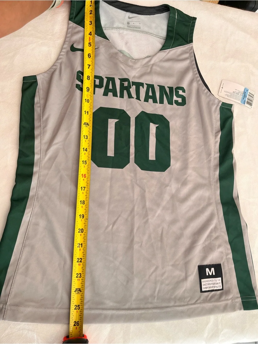Women’s Nike Gray and Dark Green Spartans Basketball Jersey & Shorts Set Size M